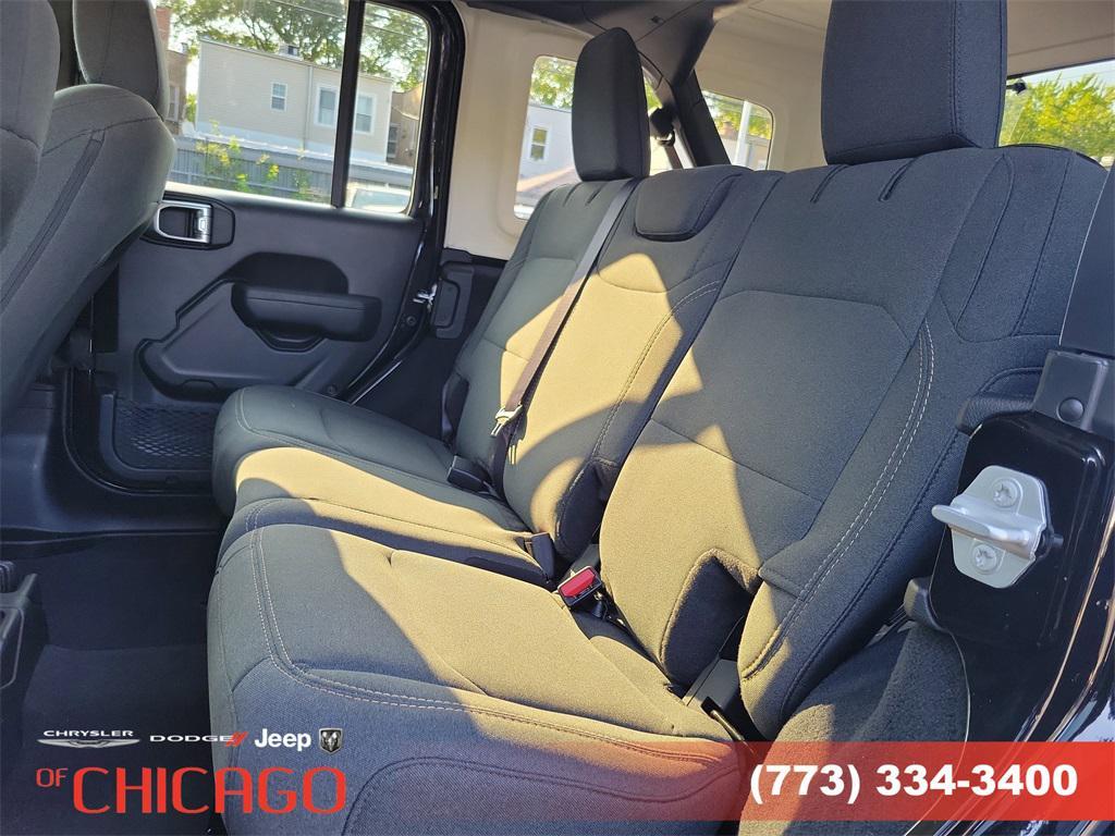 new 2025 Jeep Wrangler car, priced at $38,726