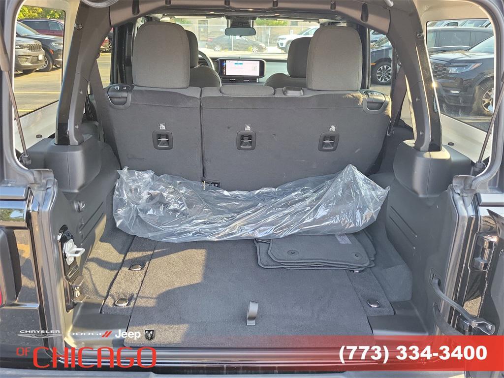 new 2025 Jeep Wrangler car, priced at $38,726