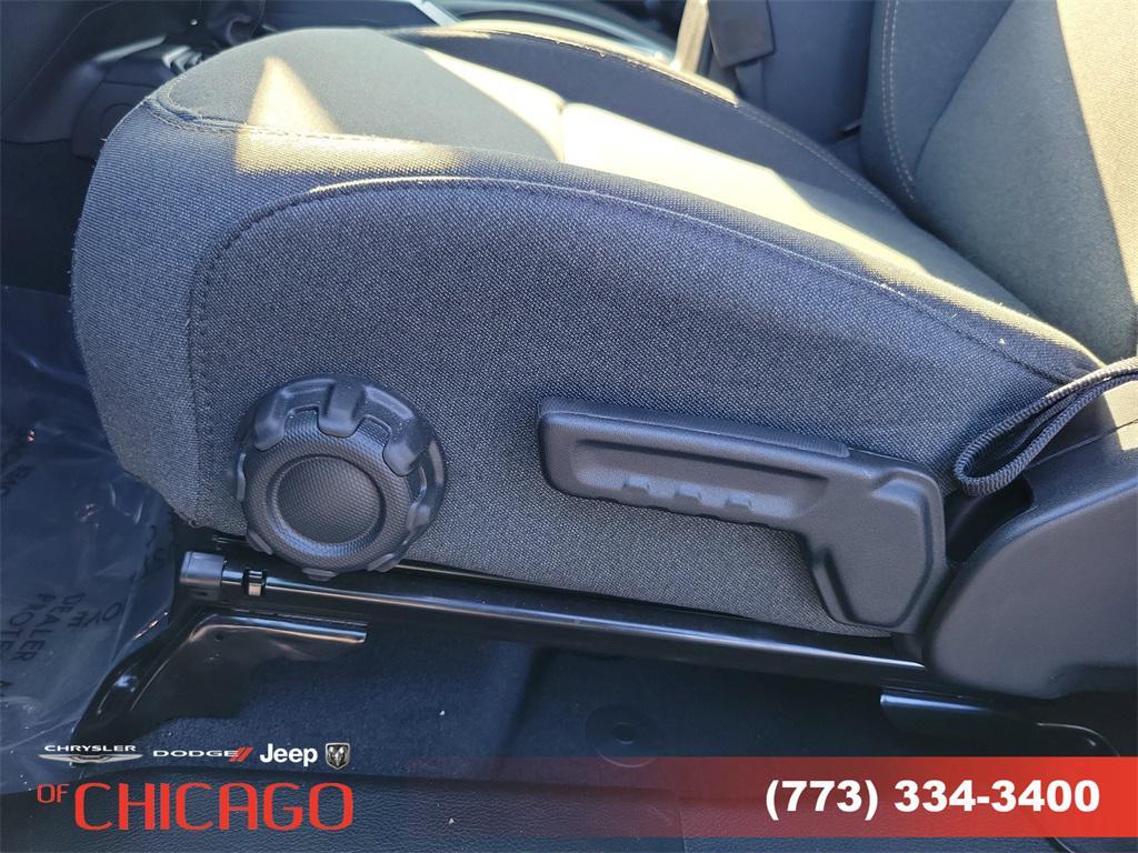 new 2025 Jeep Wrangler car, priced at $38,726