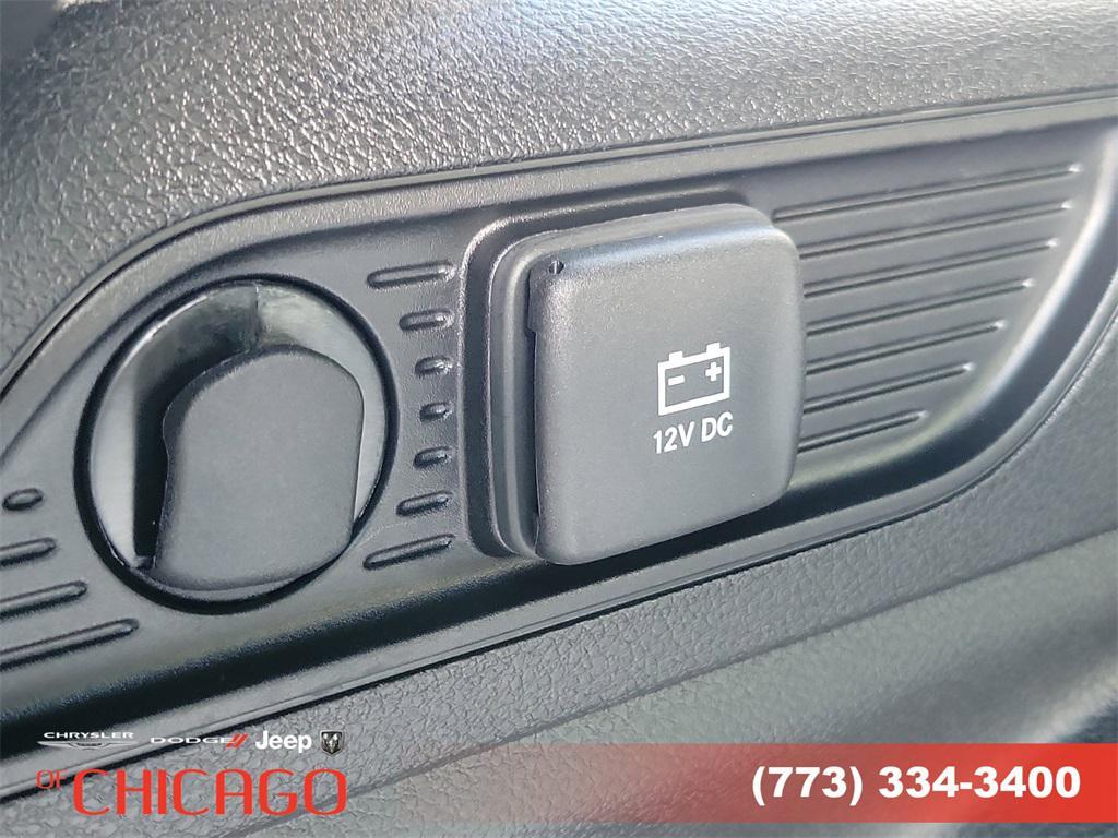 new 2025 Jeep Grand Cherokee car, priced at $39,219