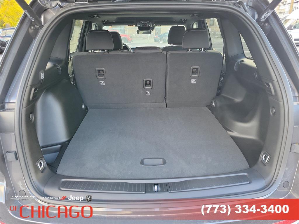 new 2025 Jeep Grand Cherokee car, priced at $39,219