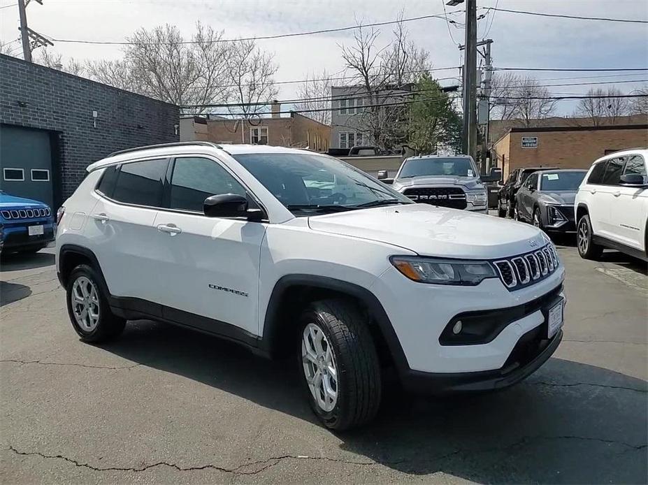 new 2024 Jeep Compass car, priced at $25,412