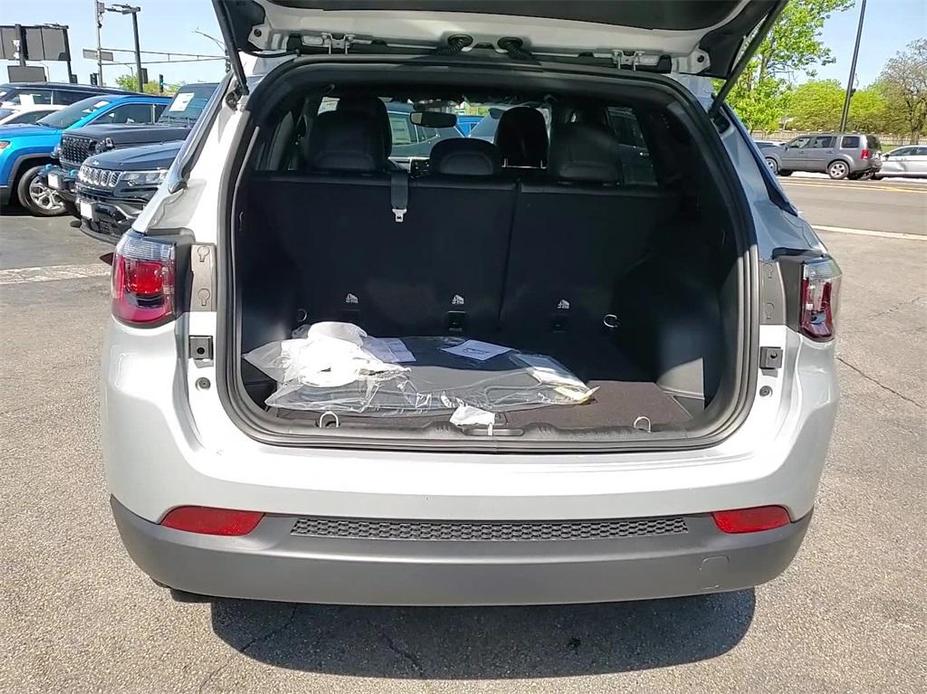 new 2024 Jeep Compass car, priced at $25,888