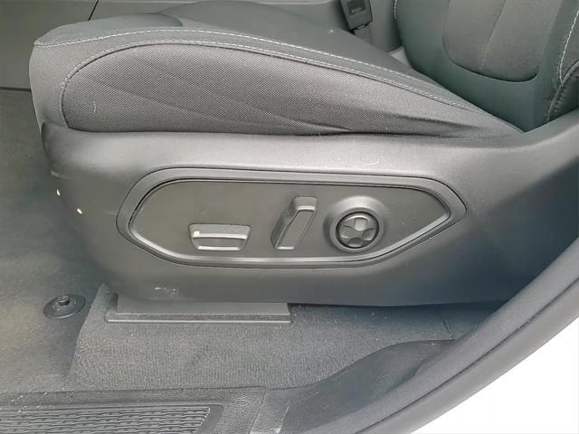 used 2024 Jeep Grand Cherokee car, priced at $34,000
