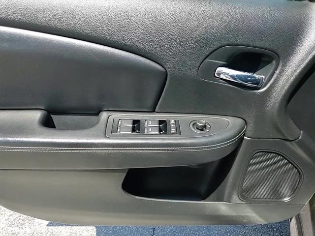 used 2012 Chrysler 200 car, priced at $6,496