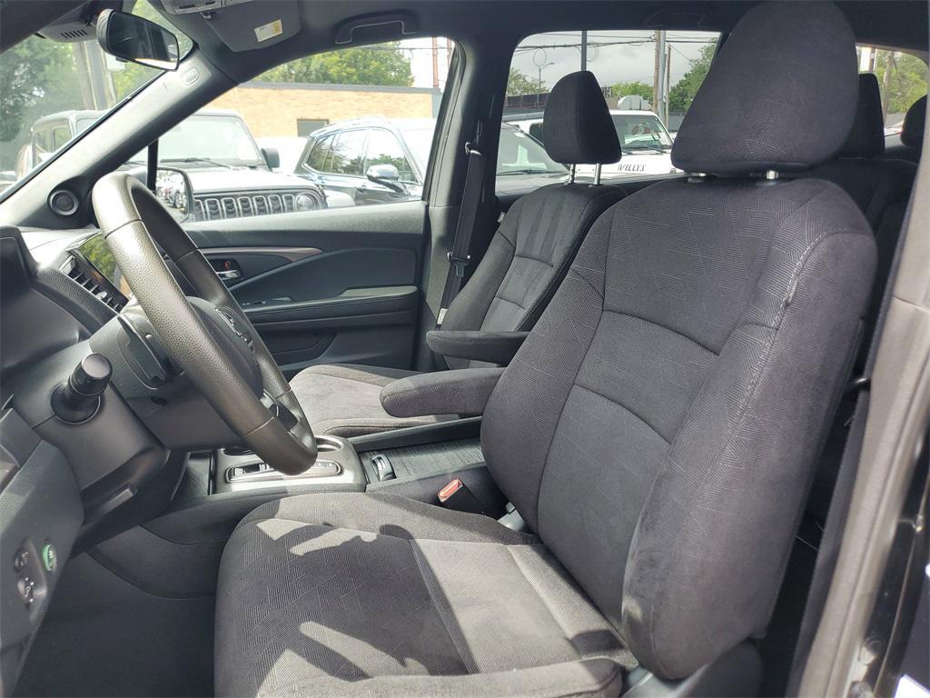used 2022 Honda Pilot car, priced at $26,250