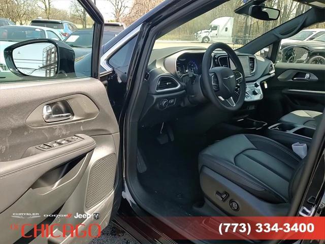 new 2025 Chrysler Voyager car, priced at $34,562