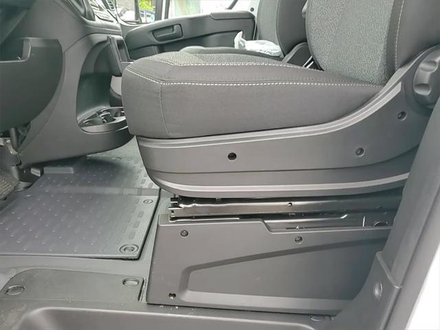 new 2025 Ram ProMaster 2500 car, priced at $44,646