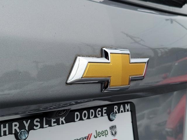 used 2023 Chevrolet Equinox car, priced at $23,000