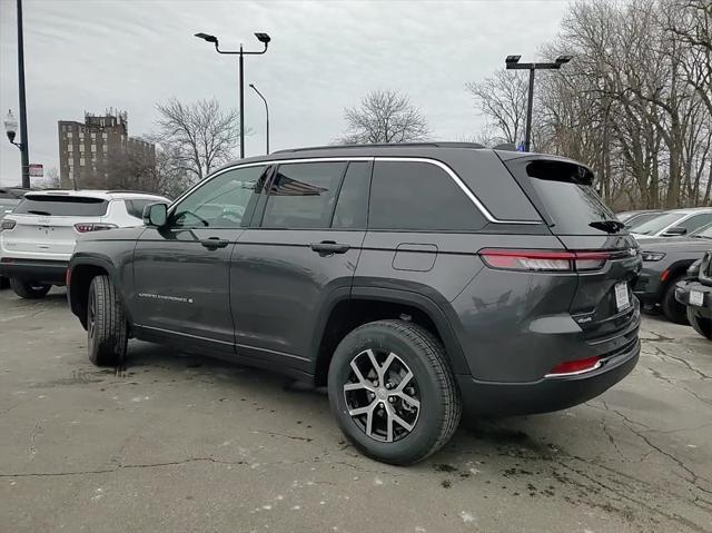 new 2025 Jeep Grand Cherokee car, priced at $45,035