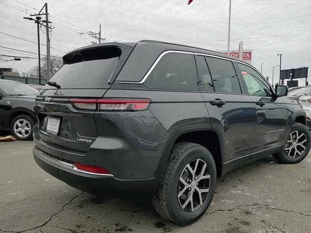 new 2025 Jeep Grand Cherokee car, priced at $45,581