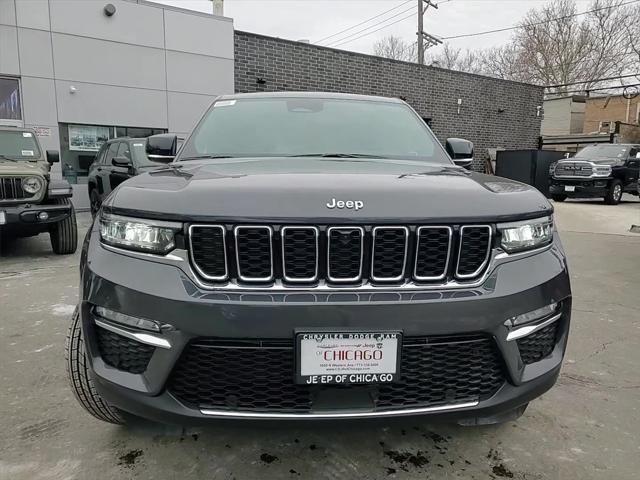 new 2025 Jeep Grand Cherokee car, priced at $45,581