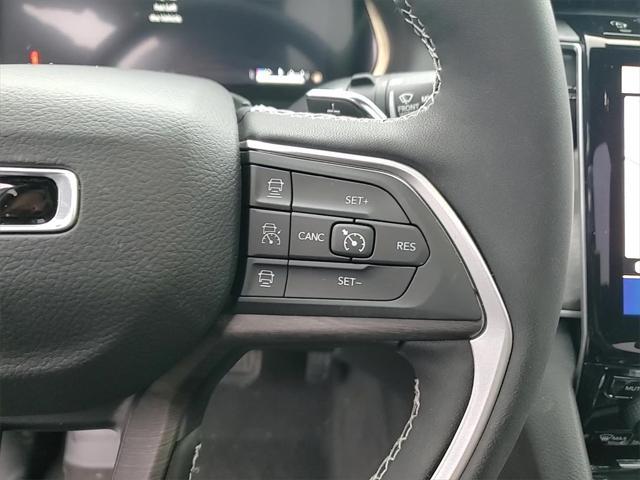 new 2025 Jeep Grand Cherokee car, priced at $45,581