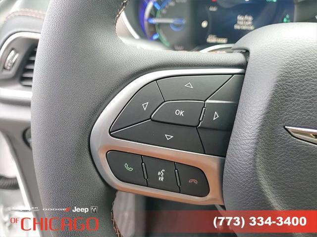 new 2025 Chrysler Pacifica car, priced at $43,741
