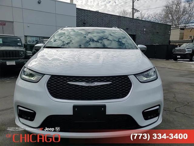 new 2025 Chrysler Pacifica car, priced at $43,741