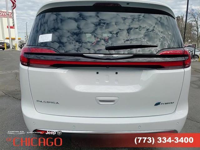 new 2025 Chrysler Pacifica car, priced at $43,741