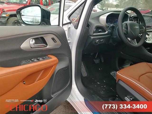 new 2025 Chrysler Pacifica car, priced at $43,741