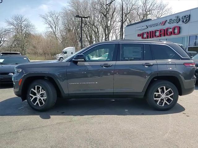 new 2025 Jeep Grand Cherokee car, priced at $40,358