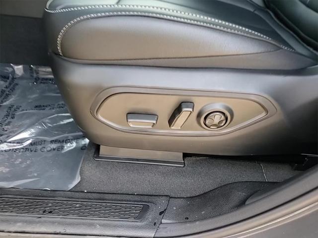 new 2025 Jeep Grand Cherokee car, priced at $40,358