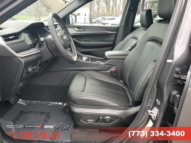 new 2025 Jeep Grand Cherokee car, priced at $39,631