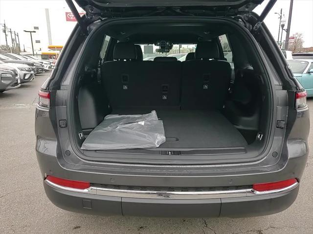new 2025 Jeep Grand Cherokee car, priced at $39,595