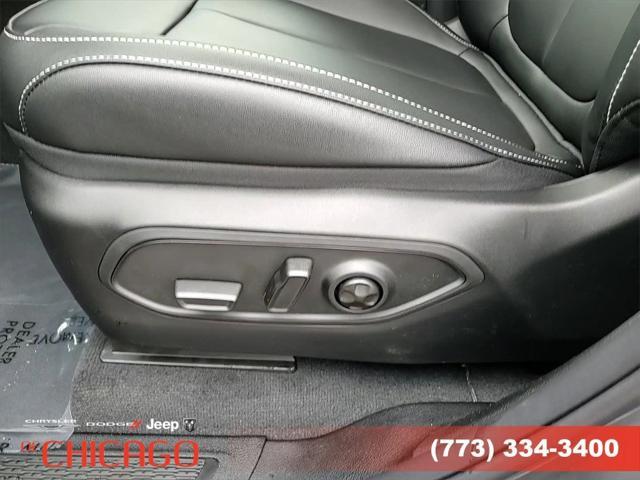new 2025 Jeep Grand Cherokee car, priced at $39,631