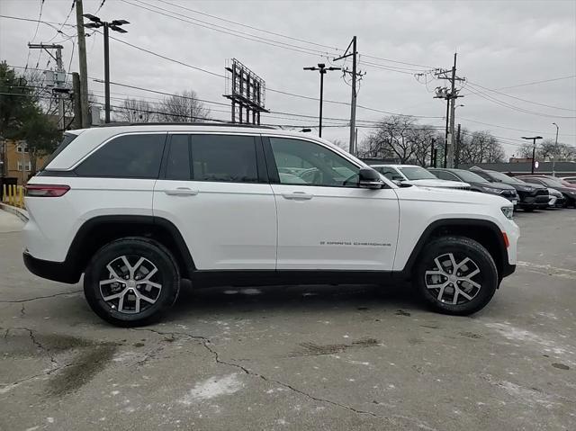 new 2025 Jeep Grand Cherokee car, priced at $45,037