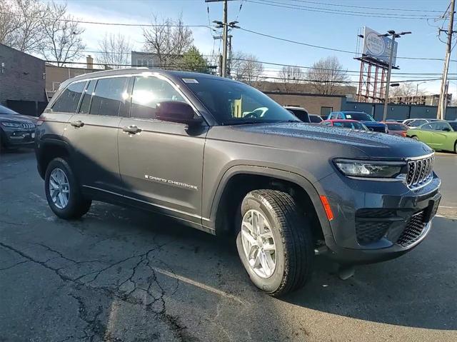 new 2025 Jeep Grand Cherokee car, priced at $34,261