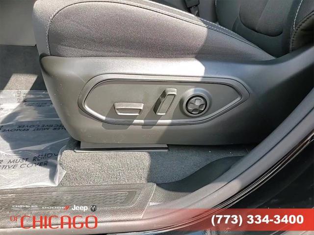 new 2025 Jeep Grand Cherokee car, priced at $33,782