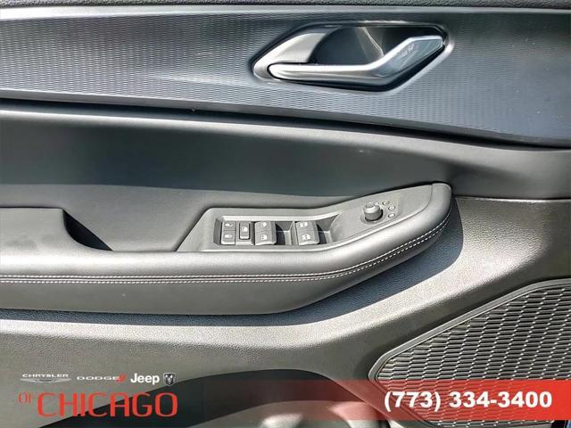 new 2025 Jeep Grand Cherokee car, priced at $33,782