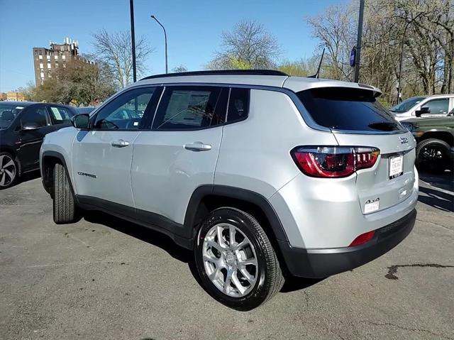 new 2024 Jeep Compass car, priced at $25,472