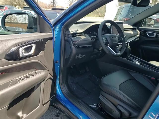 new 2025 Jeep Compass car, priced at $27,702
