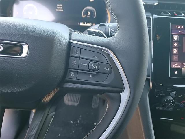 new 2025 Jeep Grand Cherokee L car, priced at $40,104