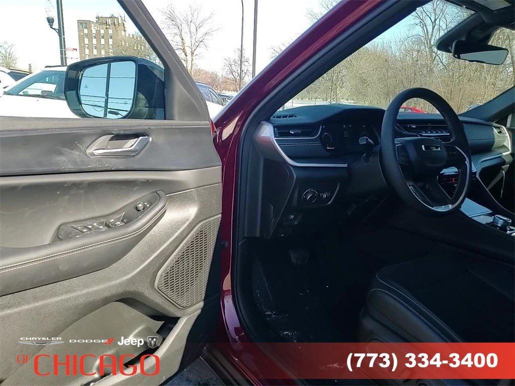 new 2025 Jeep Grand Cherokee L car, priced at $39,309