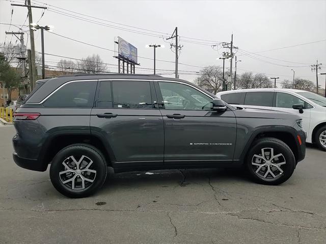 new 2024 Jeep Grand Cherokee car, priced at $41,875