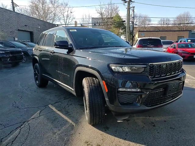 new 2025 Jeep Grand Cherokee car, priced at $44,245