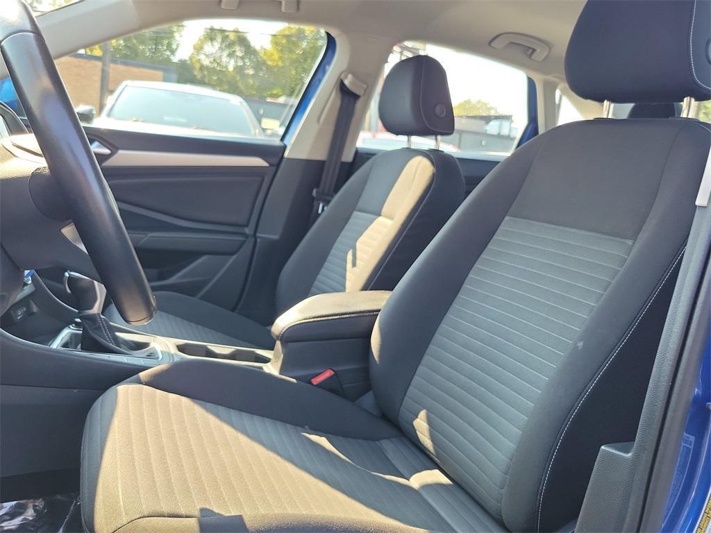 used 2023 Volkswagen Jetta car, priced at $18,500
