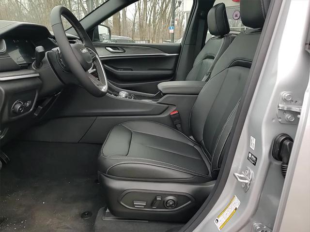 new 2025 Jeep Grand Cherokee car, priced at $44,434