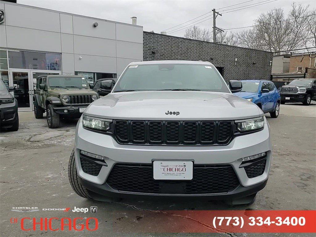new 2025 Jeep Grand Cherokee car, priced at $38,876