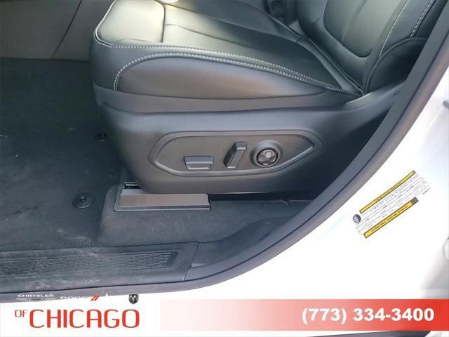 new 2025 Jeep Grand Cherokee car, priced at $39,036