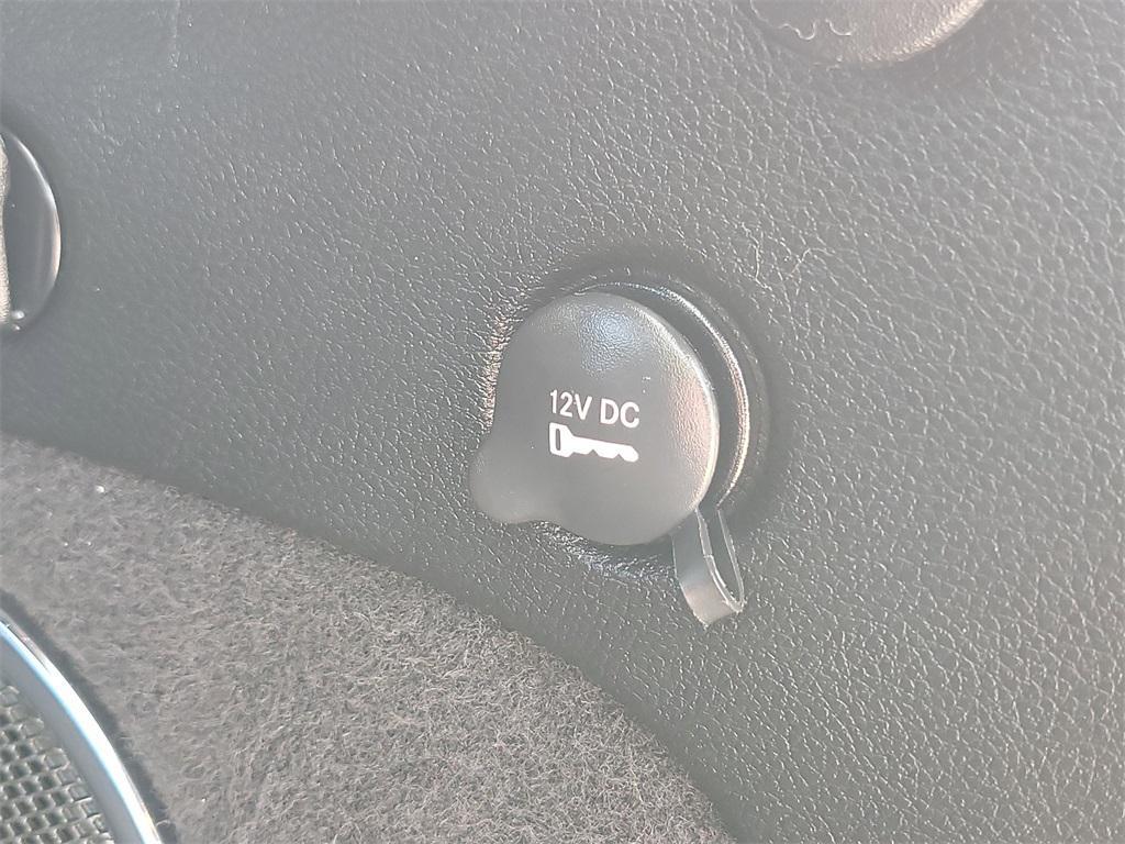 used 2021 Jeep Grand Cherokee car, priced at $22,750