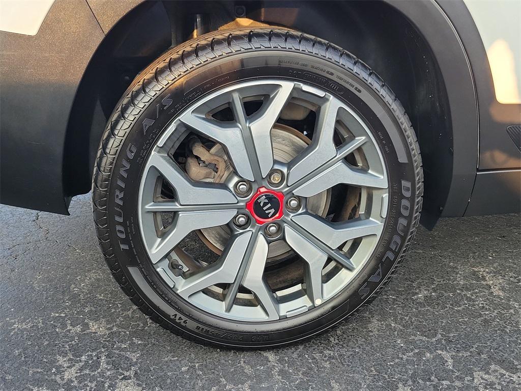 used 2021 Kia Seltos car, priced at $17,579