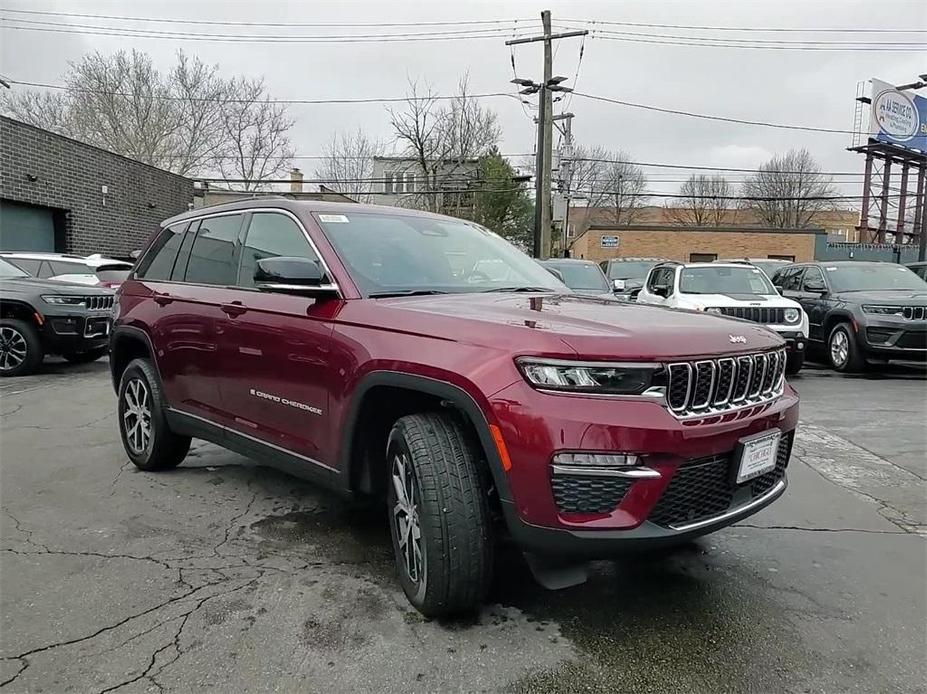 new 2024 Jeep Grand Cherokee car, priced at $45,588