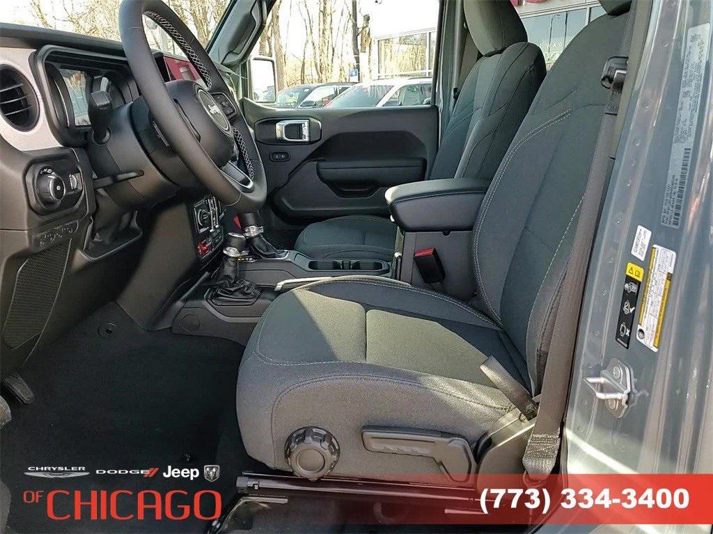 new 2025 Jeep Wrangler car, priced at $41,804