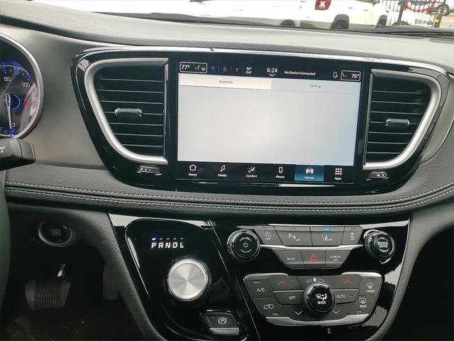 new 2025 Chrysler Pacifica car, priced at $38,783