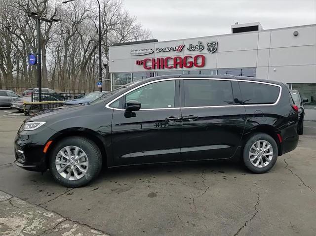 new 2025 Chrysler Pacifica car, priced at $39,397