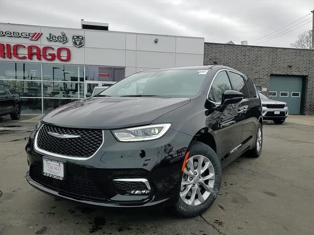 new 2025 Chrysler Pacifica car, priced at $39,397