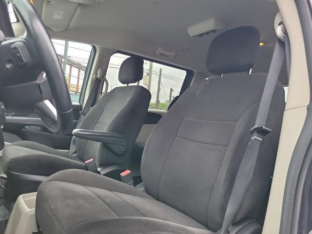 used 2013 Dodge Grand Caravan car, priced at $9,000