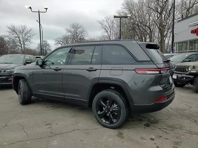 new 2025 Jeep Grand Cherokee car, priced at $44,245