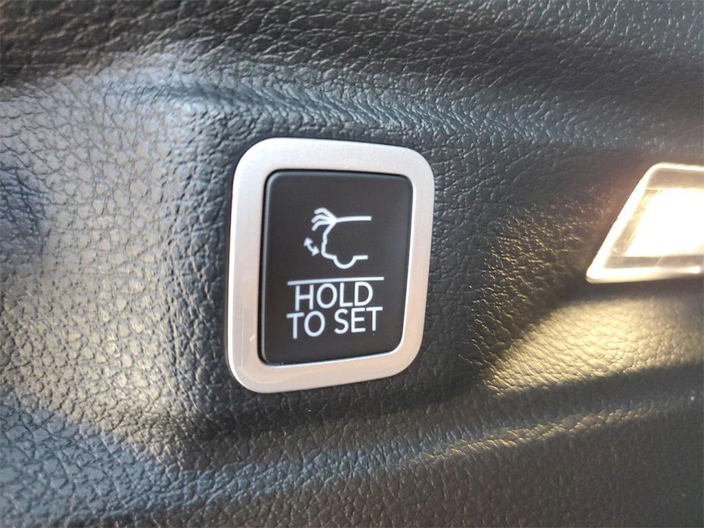 used 2024 Jeep Grand Cherokee L car, priced at $32,500